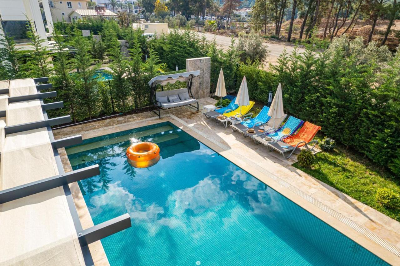 4 Bedroom Holiday Villa In Hisaroenue Oeluedeniz- Gold Rose 费特希耶 外观 照片