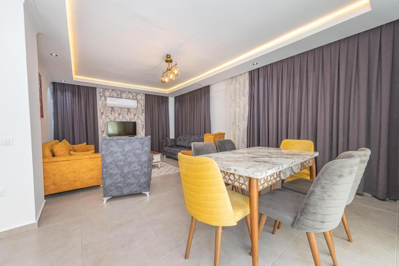 4 Bedroom Holiday Villa In Hisaroenue Oeluedeniz- Gold Rose 费特希耶 外观 照片