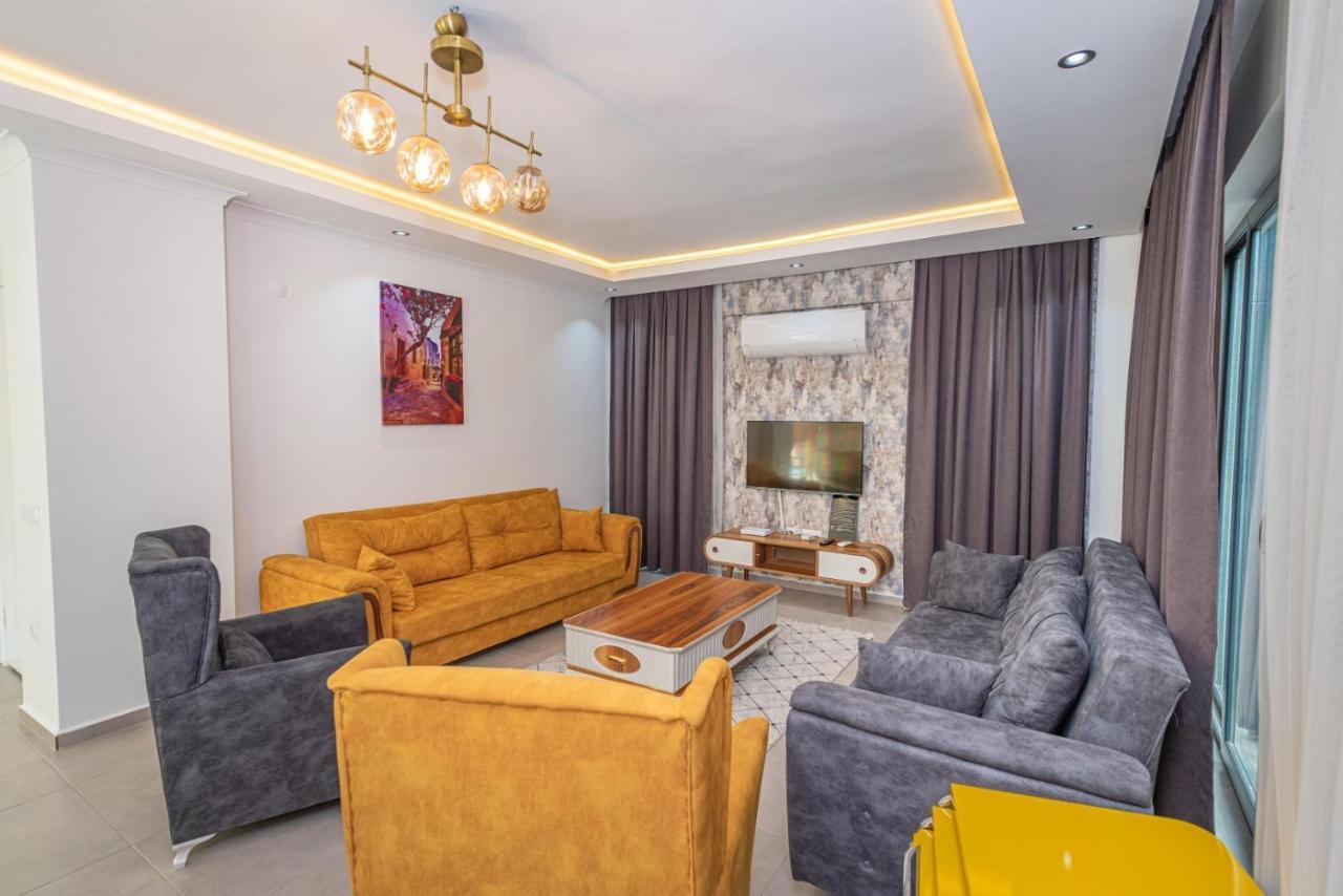 4 Bedroom Holiday Villa In Hisaroenue Oeluedeniz- Gold Rose 费特希耶 外观 照片