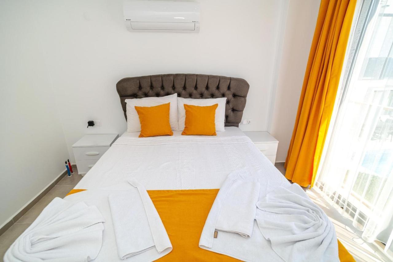 4 Bedroom Holiday Villa In Hisaroenue Oeluedeniz- Gold Rose 费特希耶 外观 照片