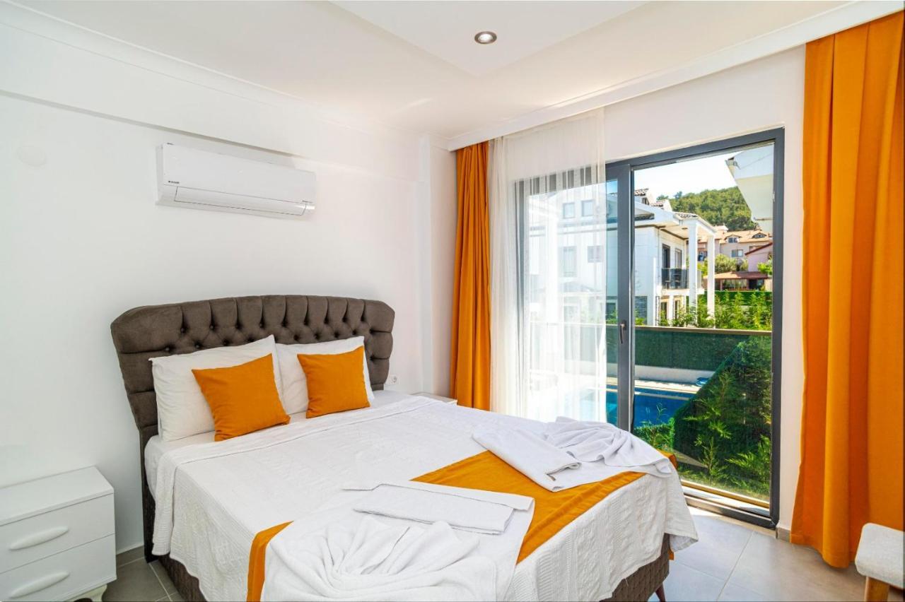 4 Bedroom Holiday Villa In Hisaroenue Oeluedeniz- Gold Rose 费特希耶 外观 照片